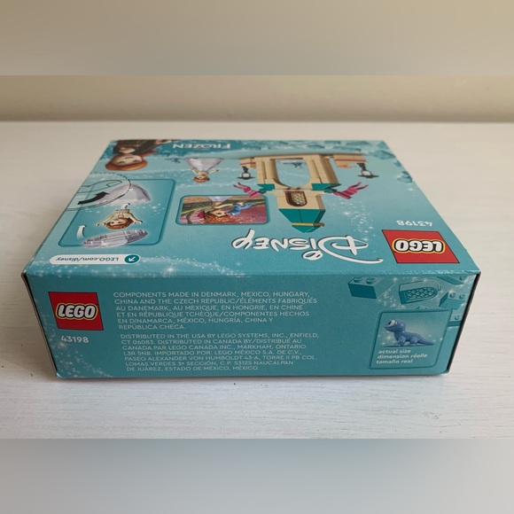 Lego Disney Frozen Anna’s Castle Courtyard Set 43198 - Picture 6 of 6